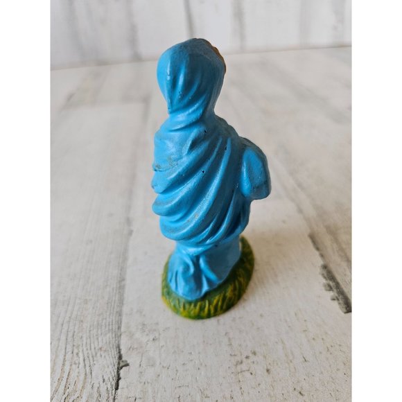 Vintage porcelain Mary Nativity village religious decor - Picture 5 of 9